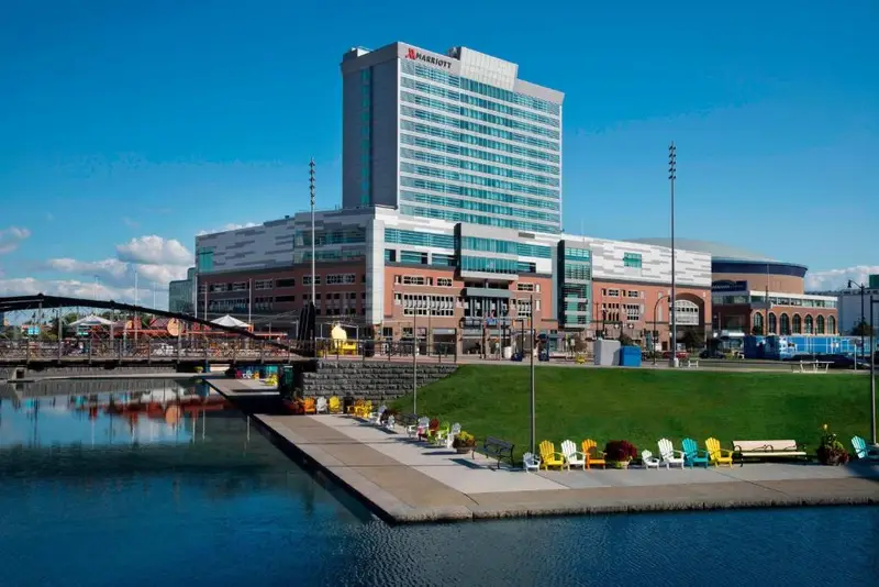Buffalo Marriott at LECOM HARBORCENTER, photo 1