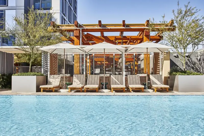Conrad Los Angeles, photo 2