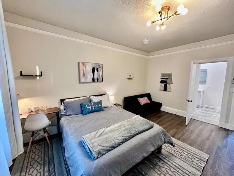 Cozy Tower Hideaway, photo 1