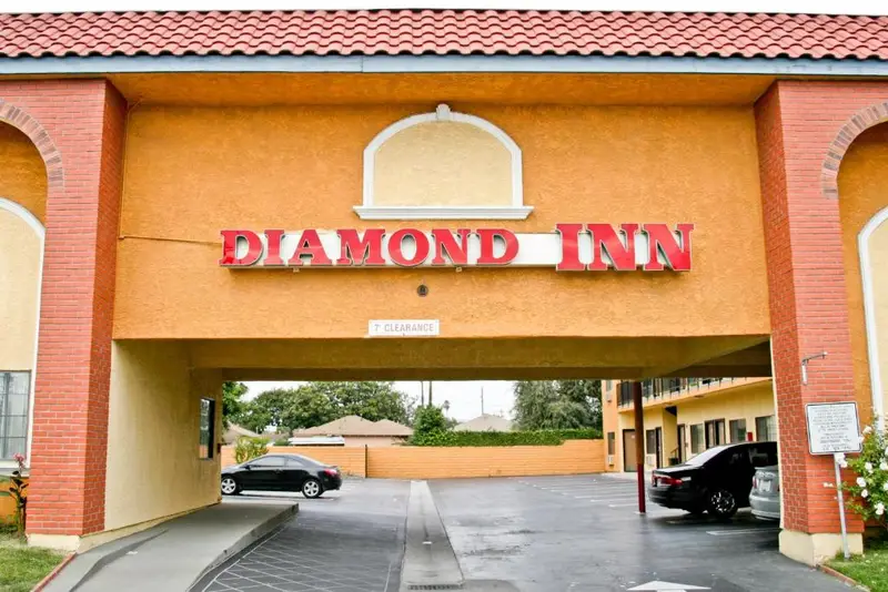 Diamond Inn, photo 1