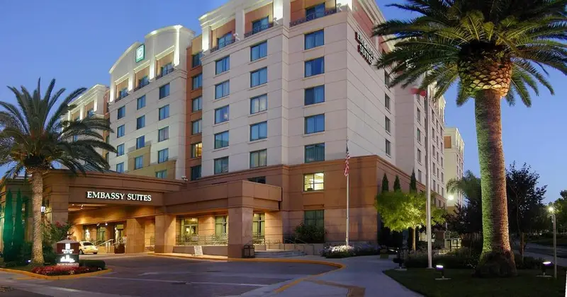 Embassy Suites by Hilton Sacramento Riverfront Promenade, photo 1