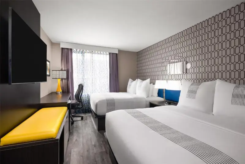 GLō Best Western Bronx NYC, photo 2