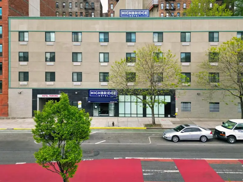 Highbridge Hotel, photo 1