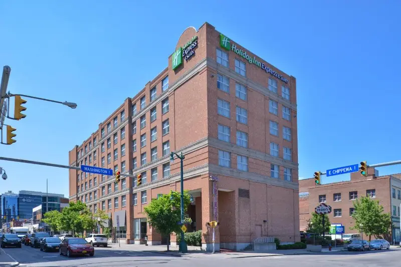 Holiday Inn Express & Suites Buffalo Downtown, NY, photo 1