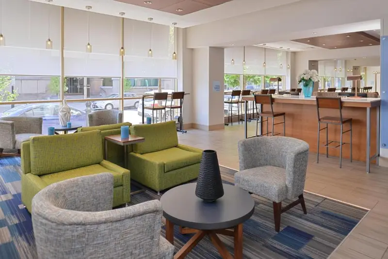 Holiday Inn Express & Suites Buffalo Downtown, NY, photo 4