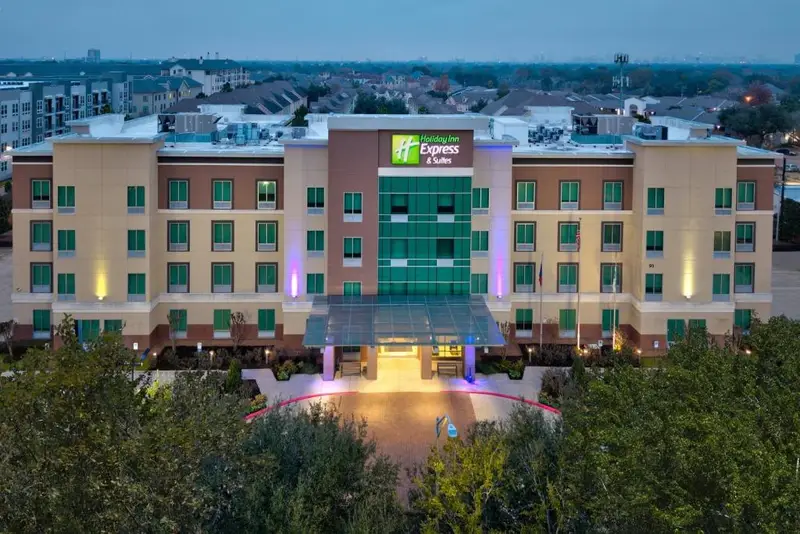Holiday Inn Express & Suites Houston S - Medical Ctr Area by IHG, photo 1