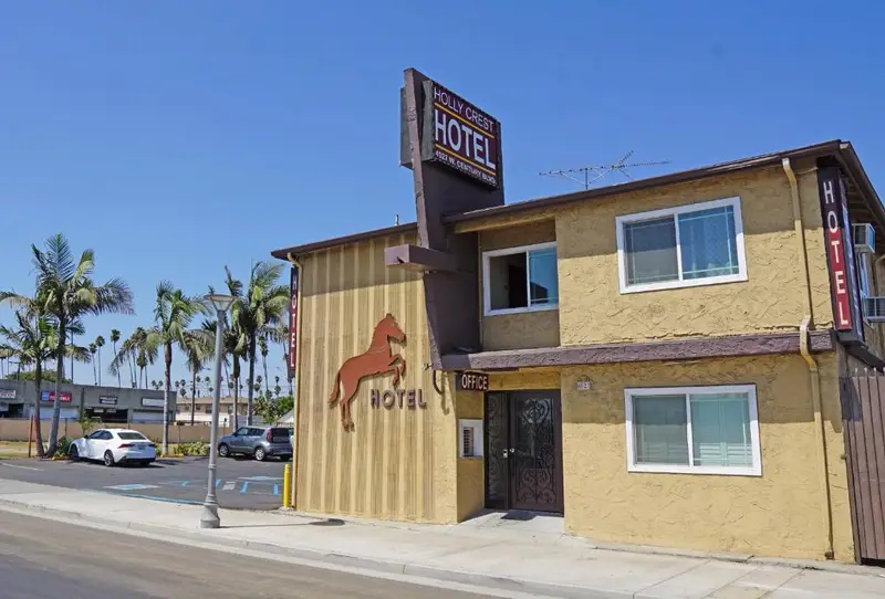 Holly Crest Hotel - Los Angeles, LAX Airport, photo 1