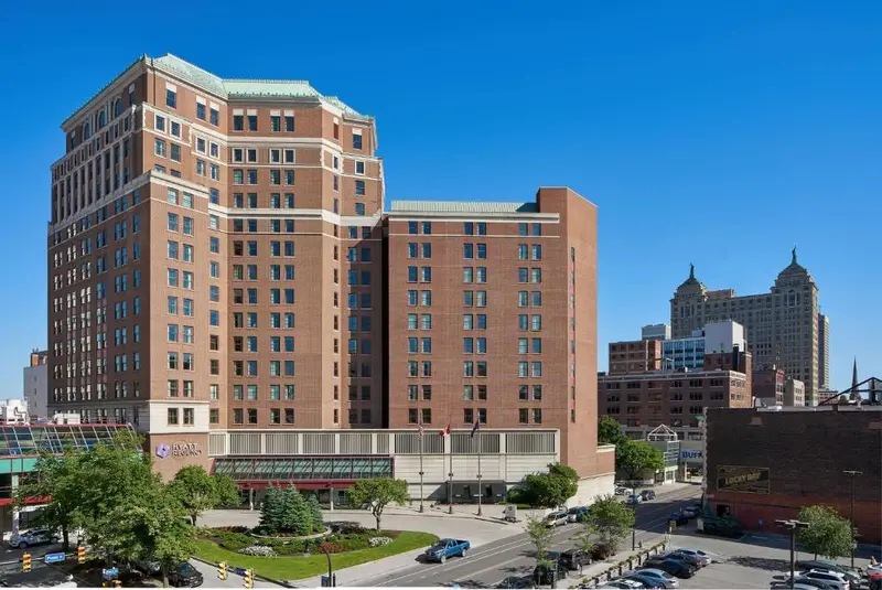 Hyatt Regency Buffalo, photo 1