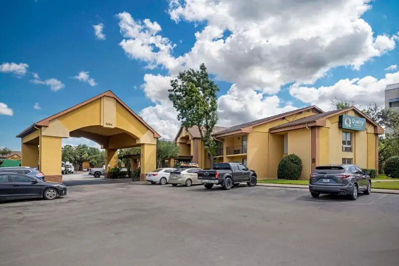 Quality Inn & Suites NRG Park - Medical Center, photo 1