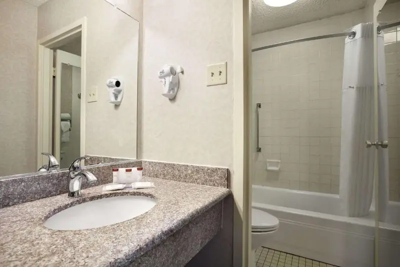 Ramada by Wyndham Sunnyvale/Silicon Valley, photo 3