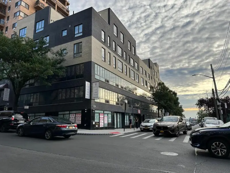 Regal Inn & Suites New York LaGuardia Hotel, photo 1