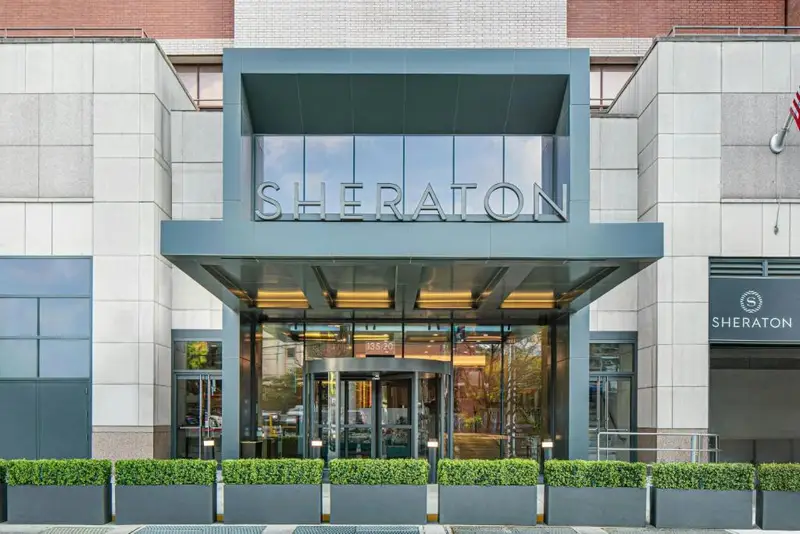 Sheraton LaGuardia East Hotel, photo 1