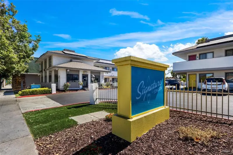 Signature Inn San Jose, photo 1