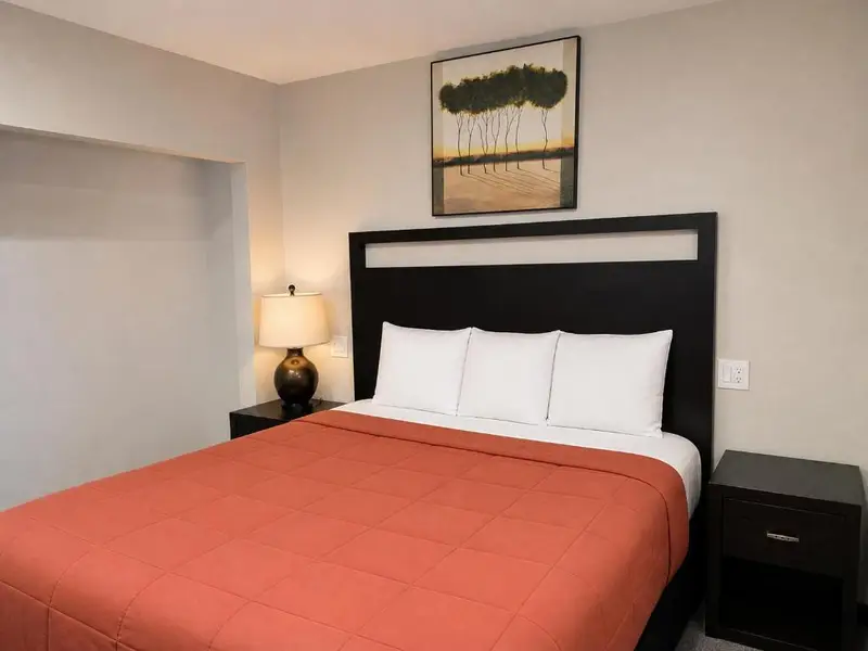 The Atlas Inn & Suites LAX, photo 2