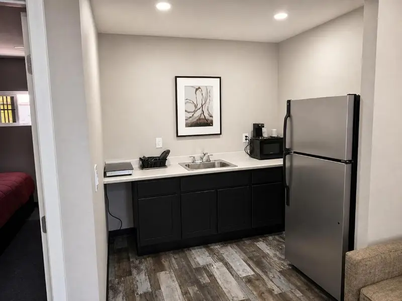 The Atlas Inn & Suites LAX, photo 4