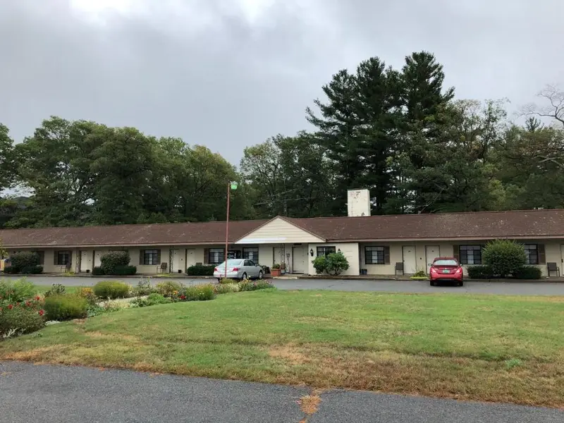 The Walpole Motel, photo 1