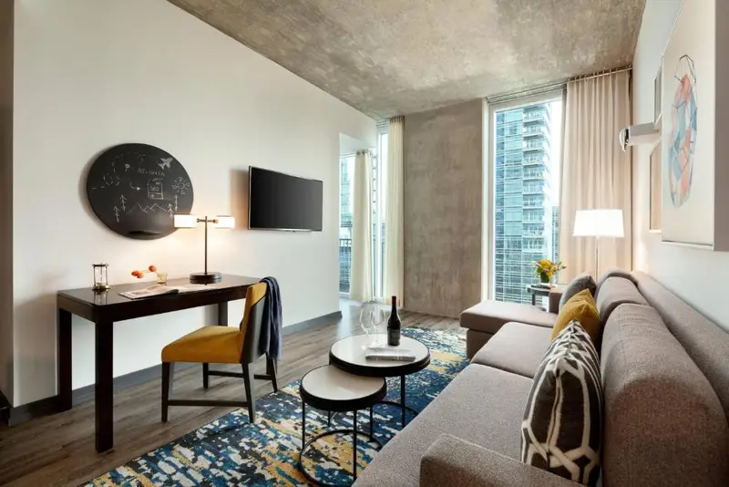Twelve Downtown, Autograph Collection, photo 1